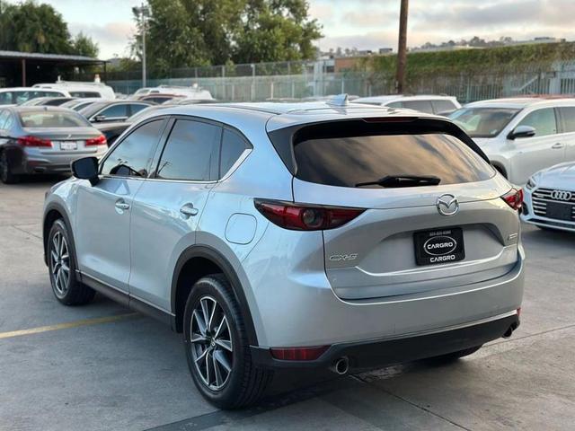 Photo of 2018 Sonic Silver Metallic Mazda CX-5