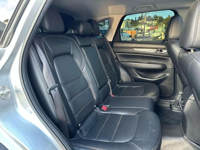 Photo of 2018 Sonic Silver Metallic Mazda CX-5