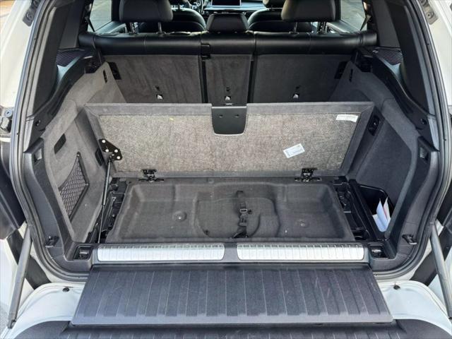 Photo of 2018 White BMW X5 eDrive
