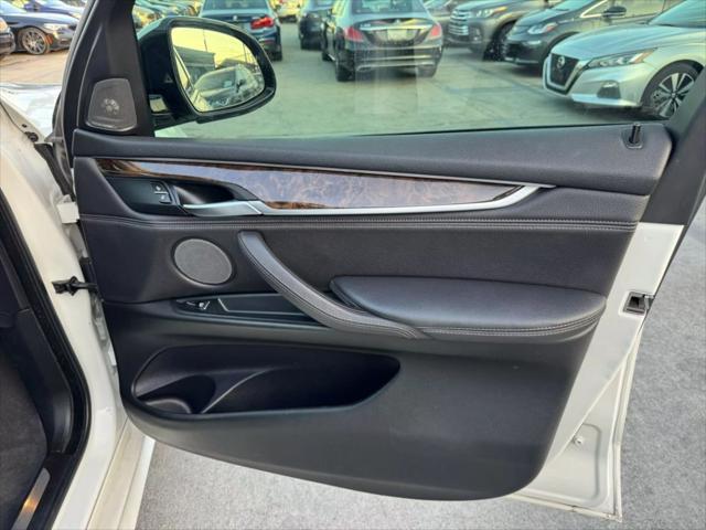 Photo of 2018 White BMW X5 eDrive