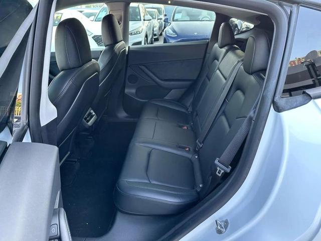 Photo of 2022 Pearl White Multi-Coat Tesla Model Y