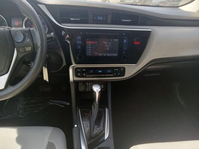 Photo of 2018 Green Toyota Corolla