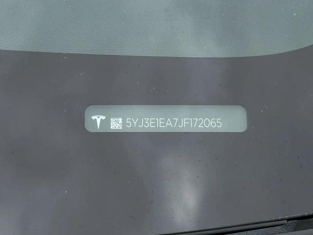 Photo of 2018 Black Tesla Model 3