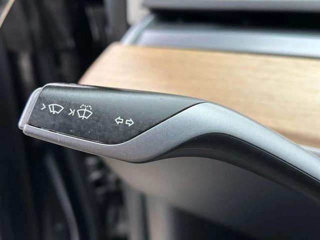 Photo of 2018 Black Tesla Model 3