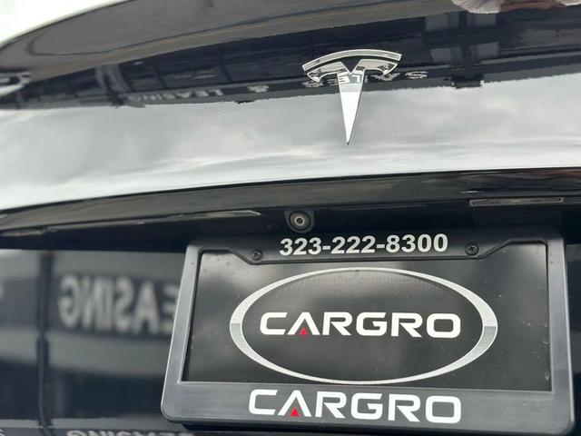Photo of 2018 Black Tesla Model 3