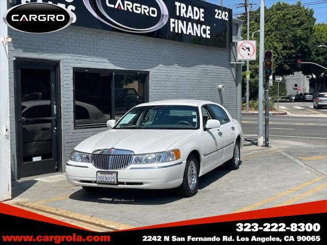 1999 Lincoln Town Car