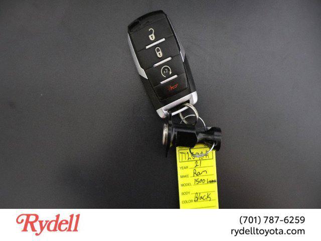 Photo of 2021 Diamond Black Crystal Pearlcoat RAM 1500