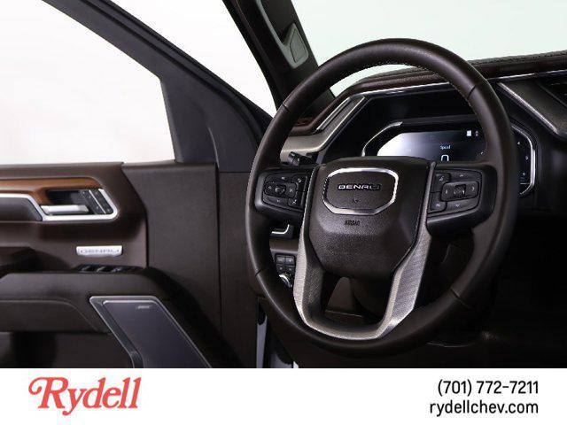 Photo of 2023 White Frost Tricoat GMC Sierra 1500