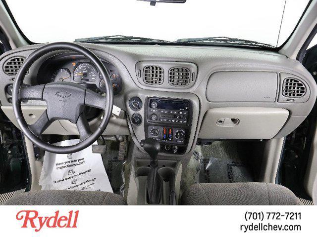 Photo of 2003 Dark Green Metallic Chevrolet Trailblazer