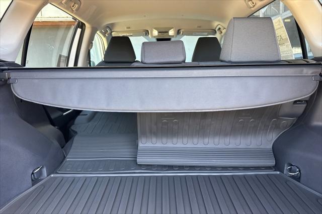 Photo of 2025 0040 Toyota RAV4 Hybrid
