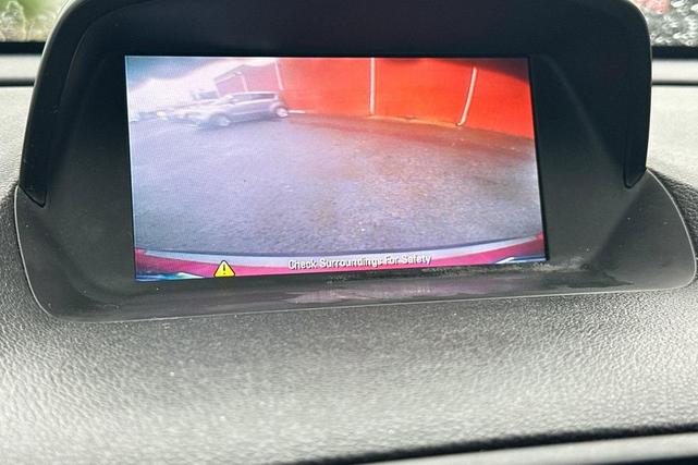 Photo of 2016 Winterberry Red Metallic Buick Encore
