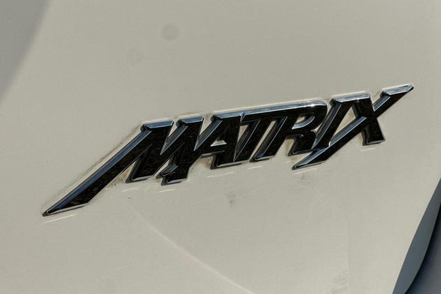 Photo of 2007 Super White 2 Toyota Matrix