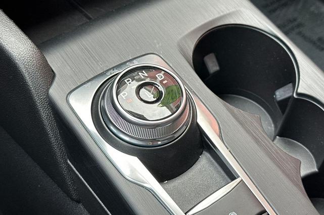 Photo of 2022 Agate Black Metallic Ford Escape