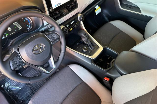 Photo of 2025 03t3 Toyota RAV4 Hybrid