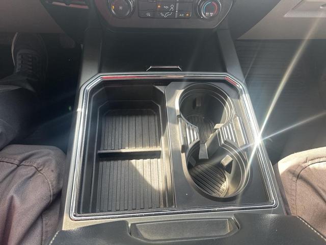 Photo of 2022 Agate Black Metallic Ford F-250