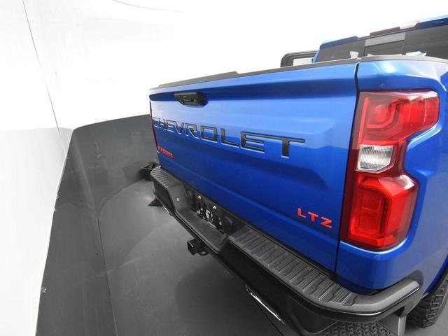 Photo of 2022 Glacier Blue Metallic Chevrolet Silverado 1500
