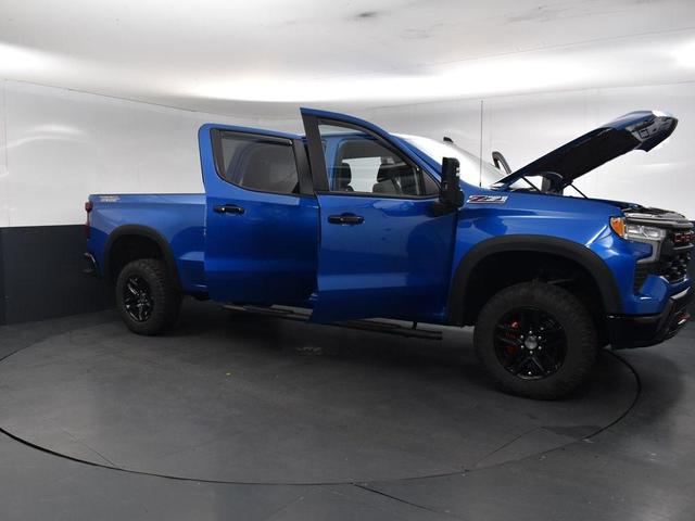 Photo of 2022 Glacier Blue Metallic Chevrolet Silverado 1500