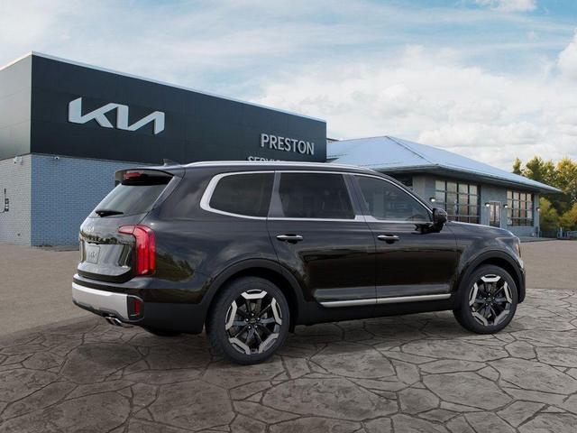 Photo of 2025 Ebony Black Kia Telluride