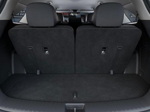 Photo of 2025 Everlasting Silver Kia Sorento