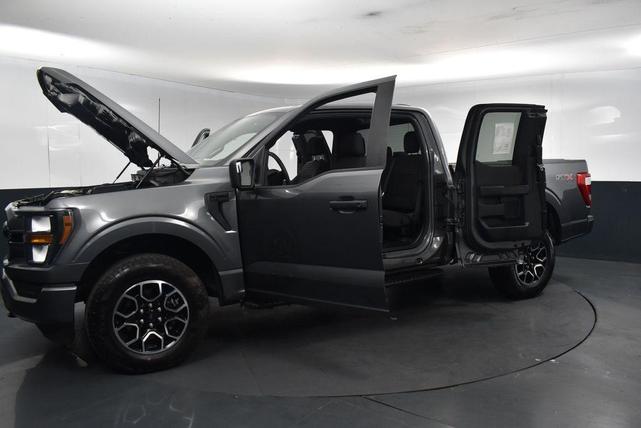 Photo of 2023 Carbonized Gray Metallic Ford F-150