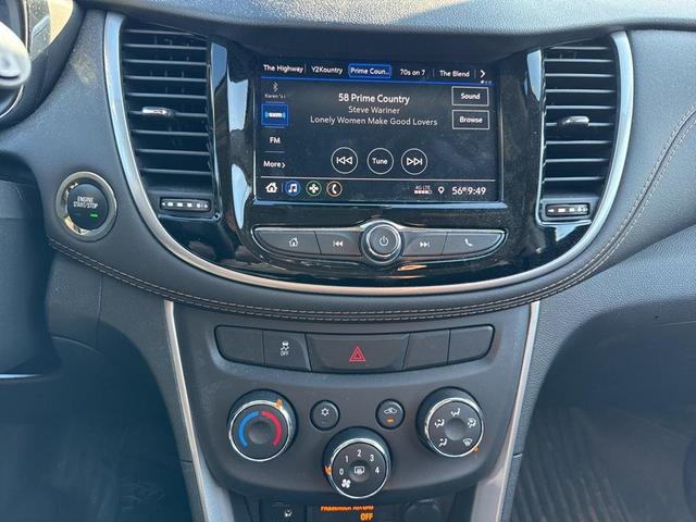 Photo of 2022 Mosaic Black Metallic Chevrolet Trax