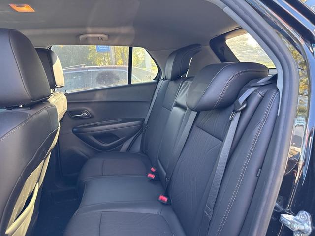 Photo of 2022 Mosaic Black Metallic Chevrolet Trax