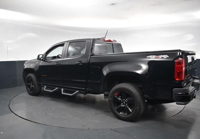 Photo of 2022 Black Chevrolet Colorado