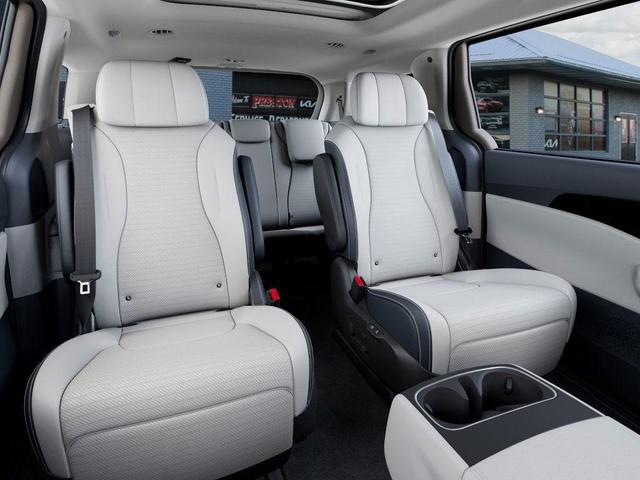 Photo of 2026 Ivory Silver Kia Carnival