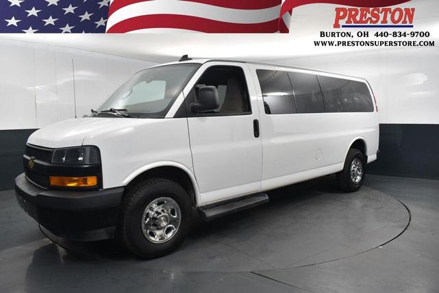 2022 Chevrolet Express 3500
