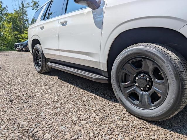 Photo of 2025 Summit White Chevrolet Tahoe