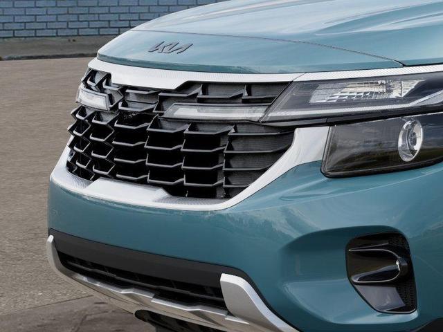 Photo of 2025 Blue / Black Kia Seltos