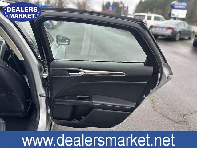 Photo of 2017 Ingot Silver Ford Fusion