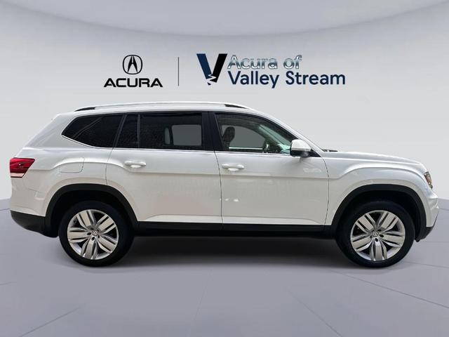 Photo of 2019 Pure White Volkswagen Atlas