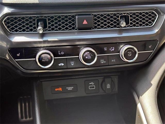 Photo of 2023 White Acura Integra