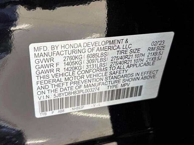 Photo of 2023 Black Acura MDX
