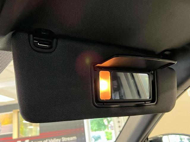 Photo of 2023 Black Acura MDX