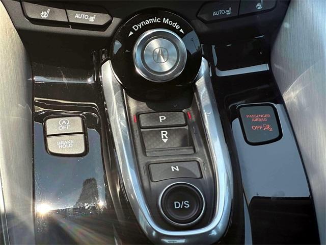 Photo of 2022 White Acura TLX