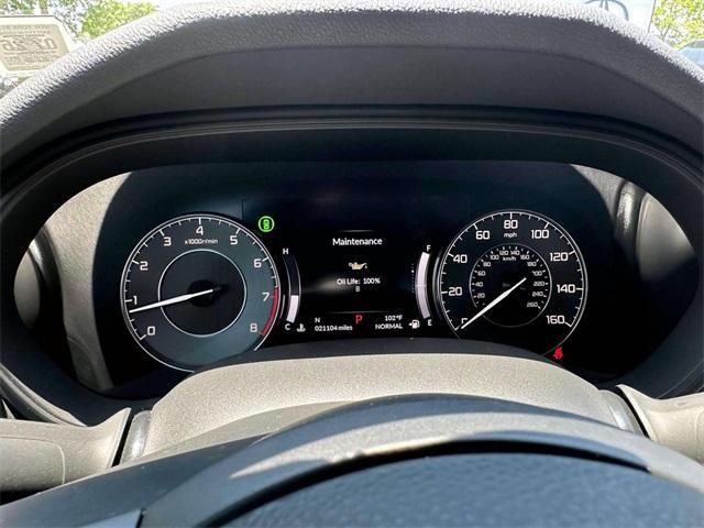 Photo of 2022 White Acura TLX