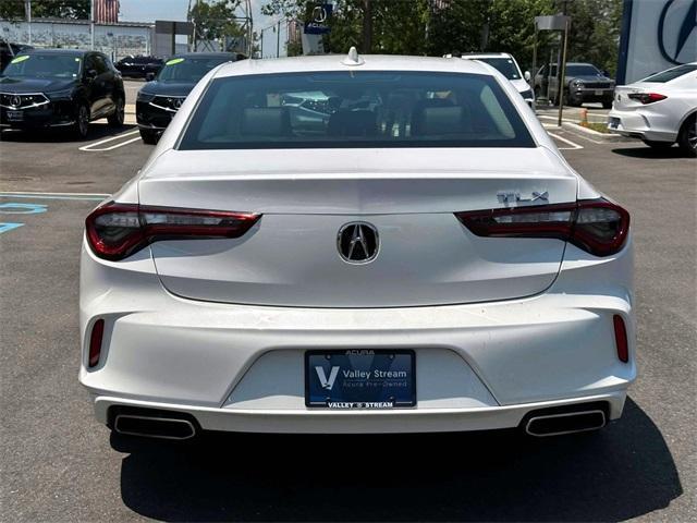 Photo of 2022 White Acura TLX