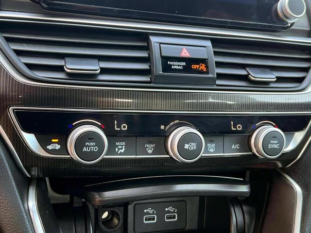 Photo of 2022 Gray Honda Accord