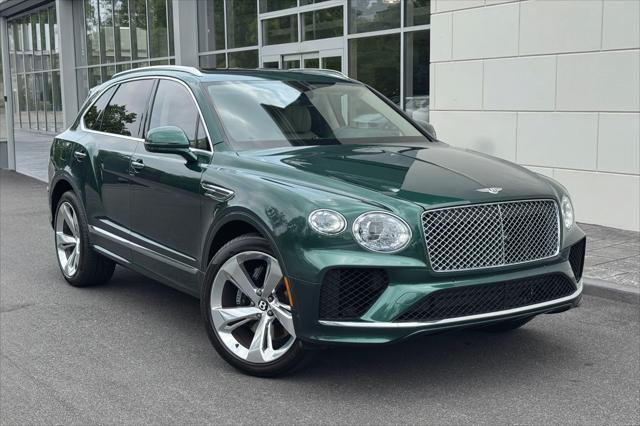Photo of 2023 Verdant Metallic Bentley Bentayga