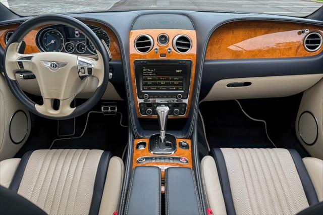 Photo of 2017 Dark Sapphire Metallic Bentley Continental GT