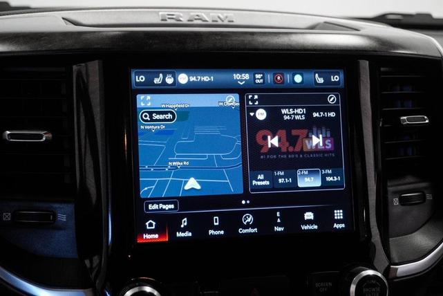 Photo of 2022 Diamond Black Crystal Pearlcoat RAM 1500