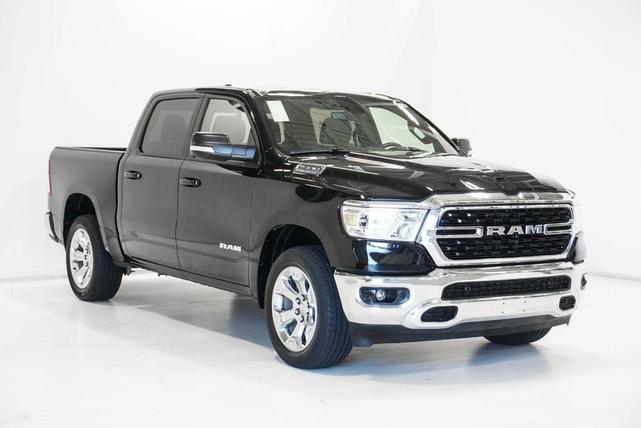 Photo of 2022 Diamond Black Crystal Pearlcoat RAM 1500