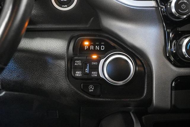 Photo of 2022 Diamond Black Crystal Pearlcoat RAM 1500