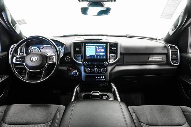 Photo of 2022 Diamond Black Crystal Pearlcoat RAM 1500