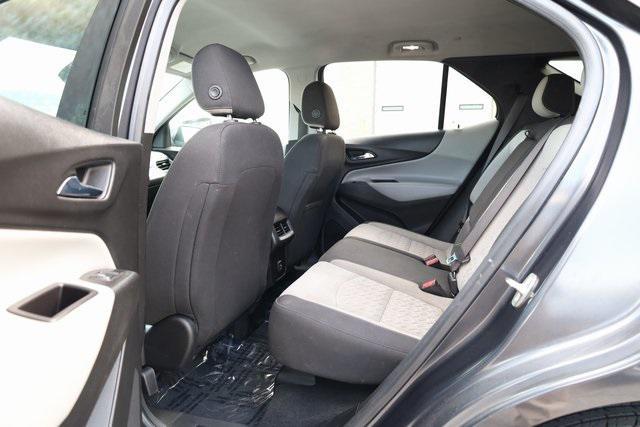 Photo of 2022 Iron Gray Metallic Chevrolet Equinox
