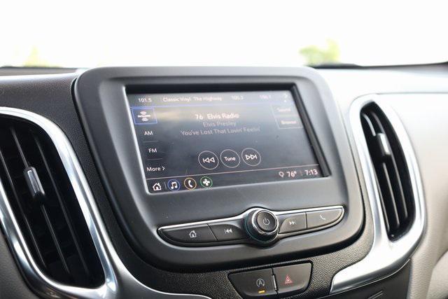 Photo of 2022 Iron Gray Metallic Chevrolet Equinox