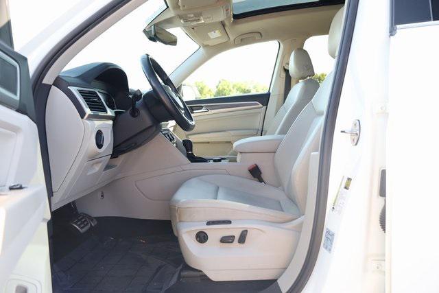 Photo of 2019 Pure White Volkswagen Atlas