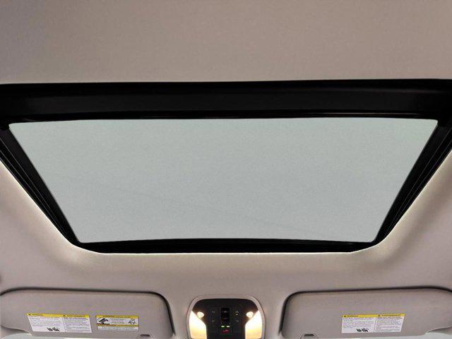 Photo of 2025 Deep Bordeaux INFINITI QX60